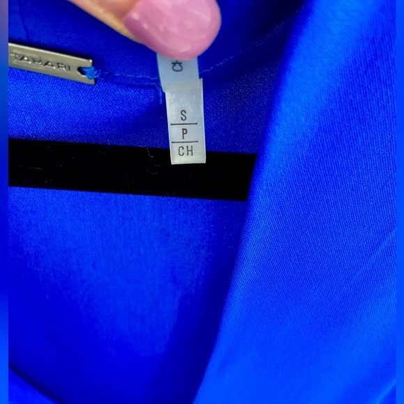 Elie Tahari Judith Long-Sleeve V-Neck Silk Blouse - Picture 6 of 8